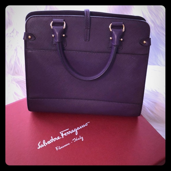 Salvatore Ferragamo Briana purse - Picture 2 of 7